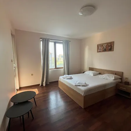Apartment Sea La Vie Sosopol